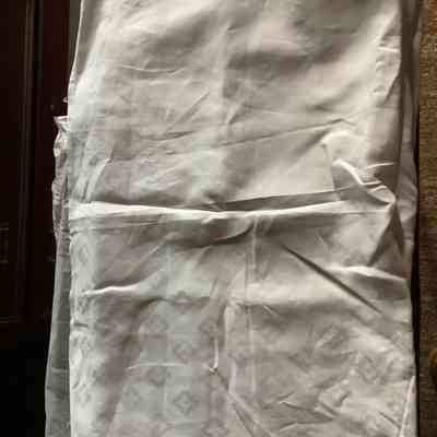 Damask All leaves table cloth