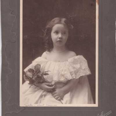 Emelita, 1901