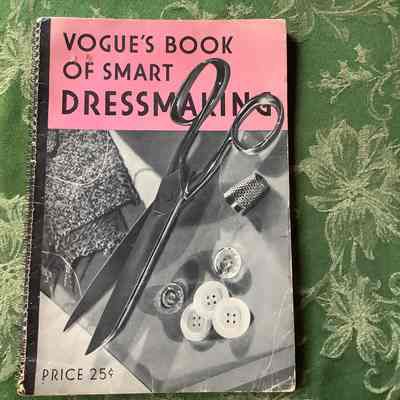 Vogue's Book of Smart Dressmaking