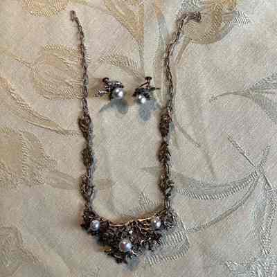 Silver toned branch necklace with matching earrings
