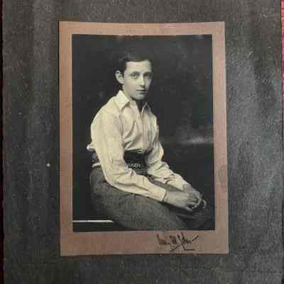 Photograph of a unknown boy