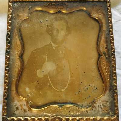 Daguerreotype 13