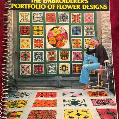 The Embroiderer’s Portfolio Of Flower Designs
