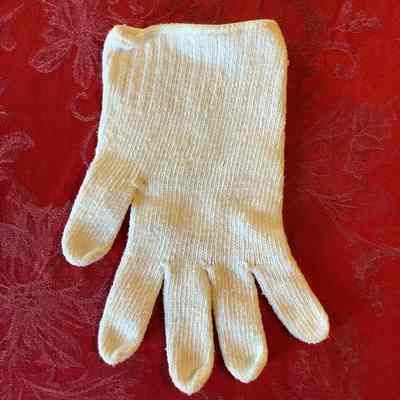 Single Knitted Glove
