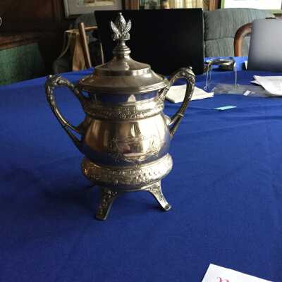 Bowl with lid