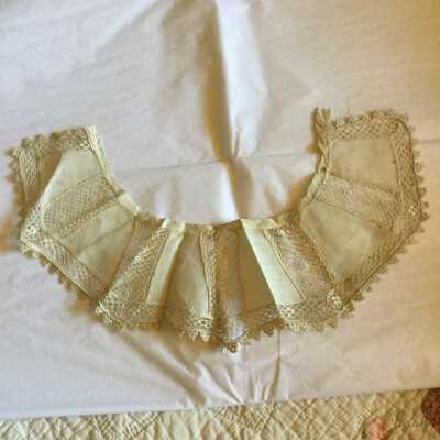 Lace Collar, beige 2
