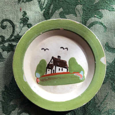 Small Plate w/ house