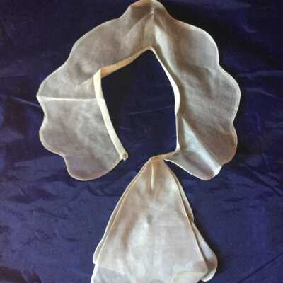 Scalloped organza collar with scalloped jabot attached