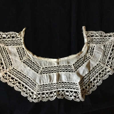 Ivory cotton lace collar with silk gauze insets