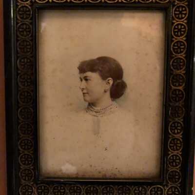 Emma Portrait 
