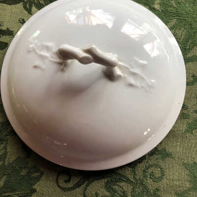 White lid - Random