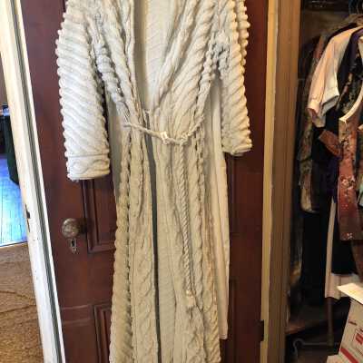 Robe. Chenille with rope tie belt
