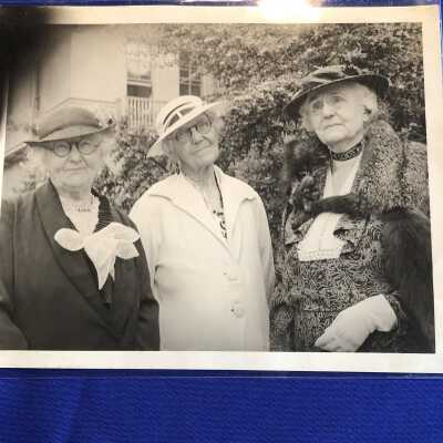 Emma Bray 1936 Mills Reunion