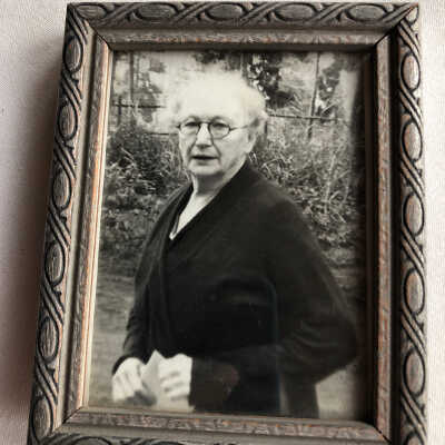 Julia Bray Coon