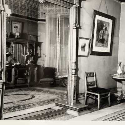 Parlor 1948 / 1890