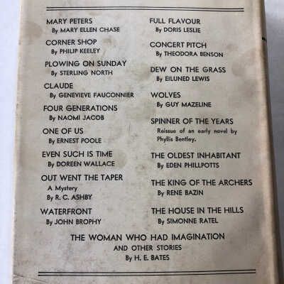 Rear cover: list of MacMillan novels