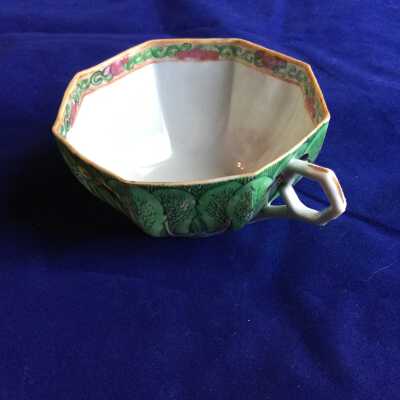 Cup