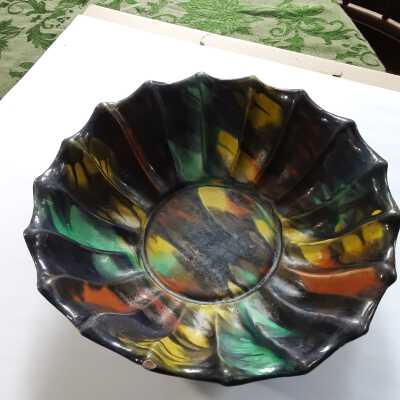 Serving bowl. - colorful glaze