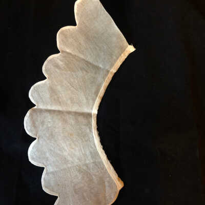 1 organza collar piece (of 2), with scalloped edge