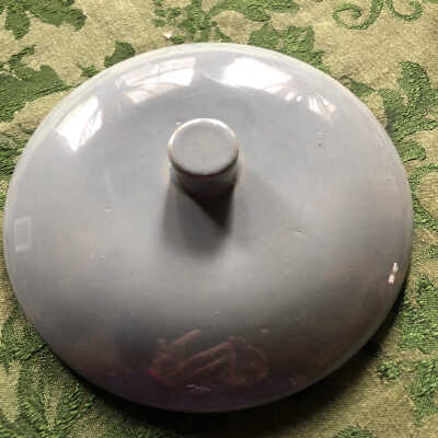 Gray lid - random