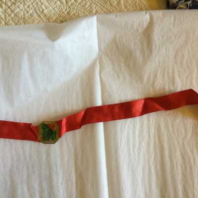 Red ribbon 