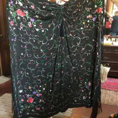 shawl/cape