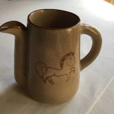 Tan Pitcher w/ horse