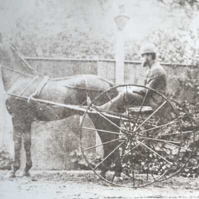Alfred Henry Cohen and Steinway: A.H. with Steinway in a racing cart.