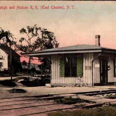 Along the Lehigh and Hudson R.R. (East Chester), N. Y. - Front