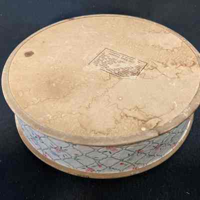 Marie Hall Candies Box - Bottom view.: The image shows the underside of "Marie Hall Candies" candy box.