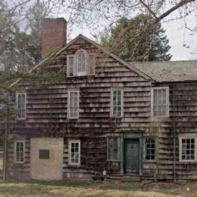 Yelverton Inn Photos