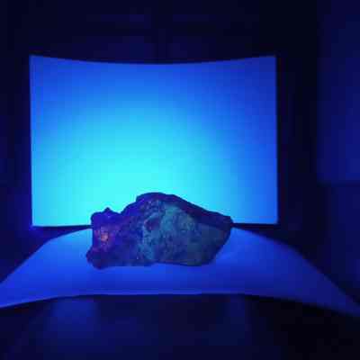 Fluorescent rock