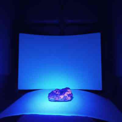 Fluorescent rock