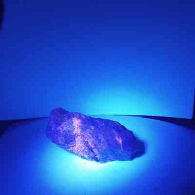 Fluorescent rock