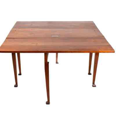 Drop-Leaf Table