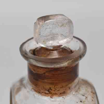 Spirits of Camphor Bottle Lid