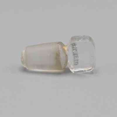 Glass Medicine Bottle Lid