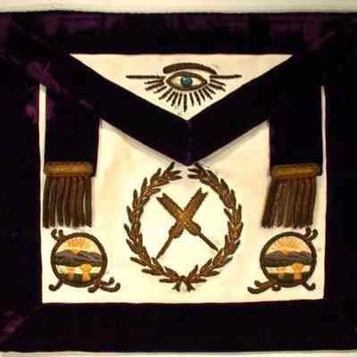 Apron: Grand Lodge apron, Grand Secretary