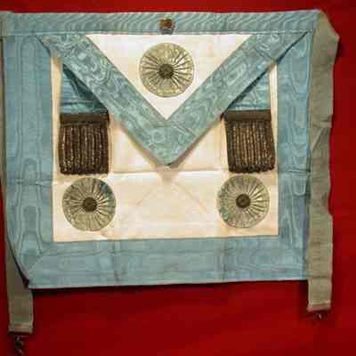 Apron: Wite with blue edging, from Montreal Stamp under flap "H. Grant Watchmaker, 2C Norte Dame St., Montreal"