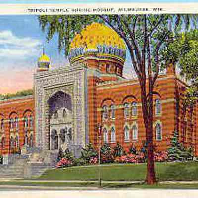 Postcard: Shrine Temple, Milwaukee, Wisconsin