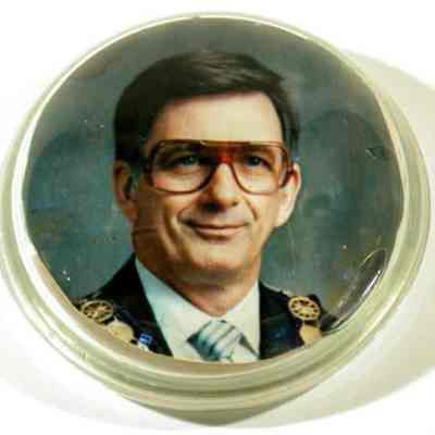 Paperweight: Charles S> Ward, dated 1976-1977