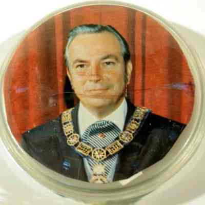 Paperweight: Robert D. Sager, dated 1974-1975