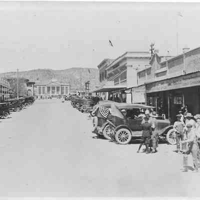 Corner of 4th and Front St. (Andy Devine) AKA, Route 66