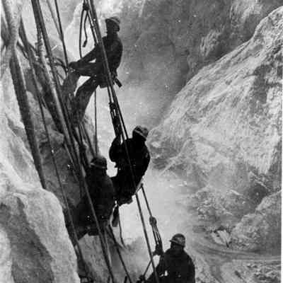 High Scalers over Hoover Dam.