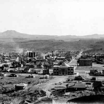 Kingman looking south on 4th St.