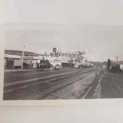 Downtown Kingman on Andy Devine looking South, circa 1940's