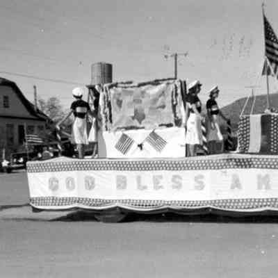 Dig N Doggie Parade