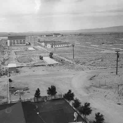 Deserted building at Kingman Army Air Field