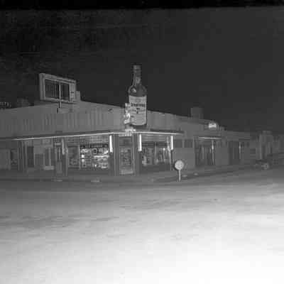 Senz Liquor Store Kingman - 1957
