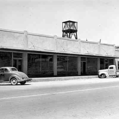 Hafley's Drive-In Market